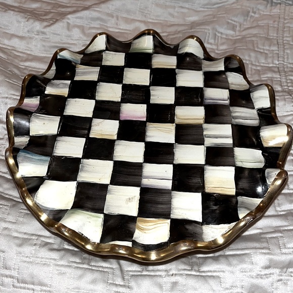 Mackenzie-Childs courtly check fluted cake stand